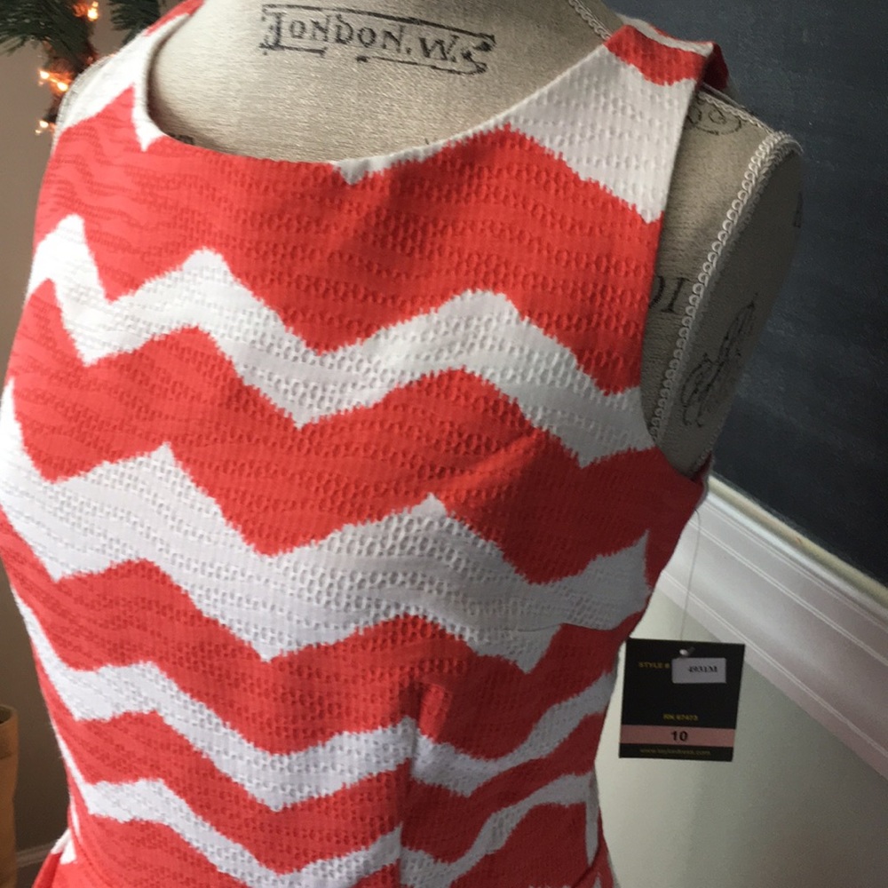 Taylor Red Orange A Line Printed Dress 10 NWT - Picture 3 of 7